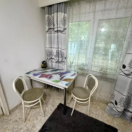 Umb Apartment *